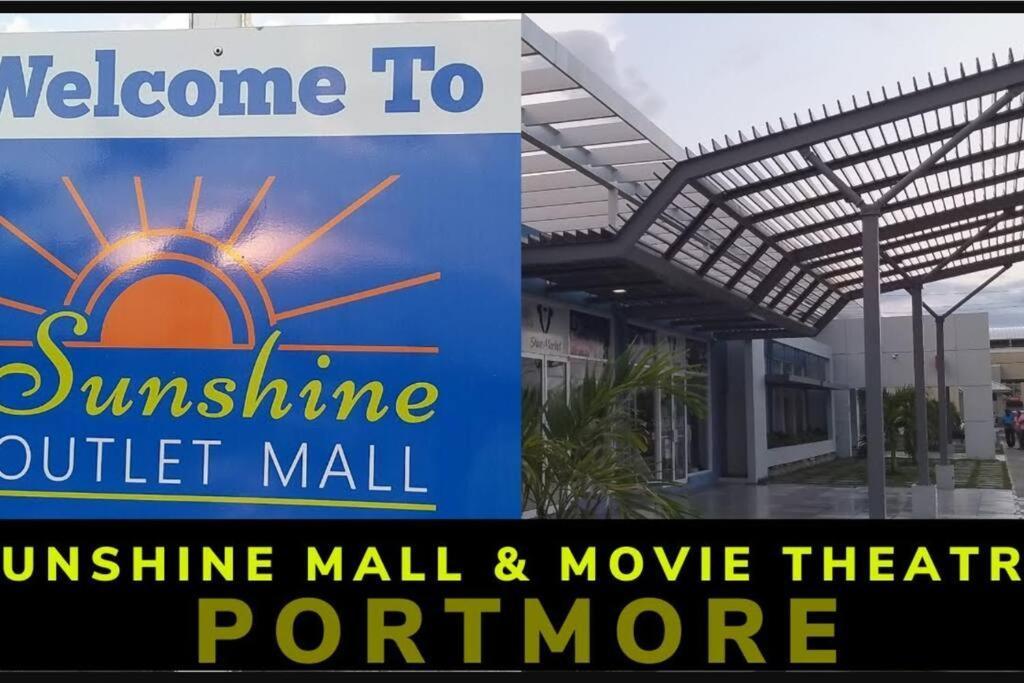 'the Solace' New Luxury Modern 1bed 1bath Apt. Portmore