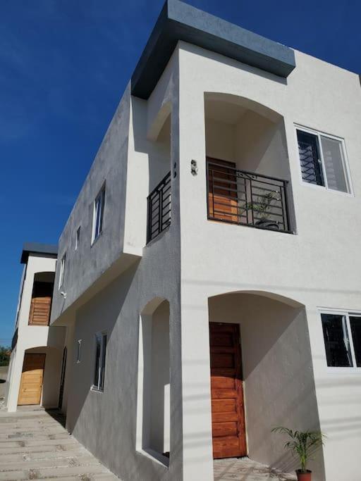 'the Solace' New Luxury Modern 1bed 1bath Apt. Apartamento *